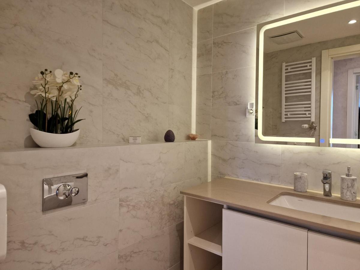 Beograd Na Vodi - BW Arcadia Luxuryアパートメント エクステリア 写真